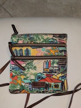 Dooney And Bourke Tropical Print Crossbody Bag - Multicolor